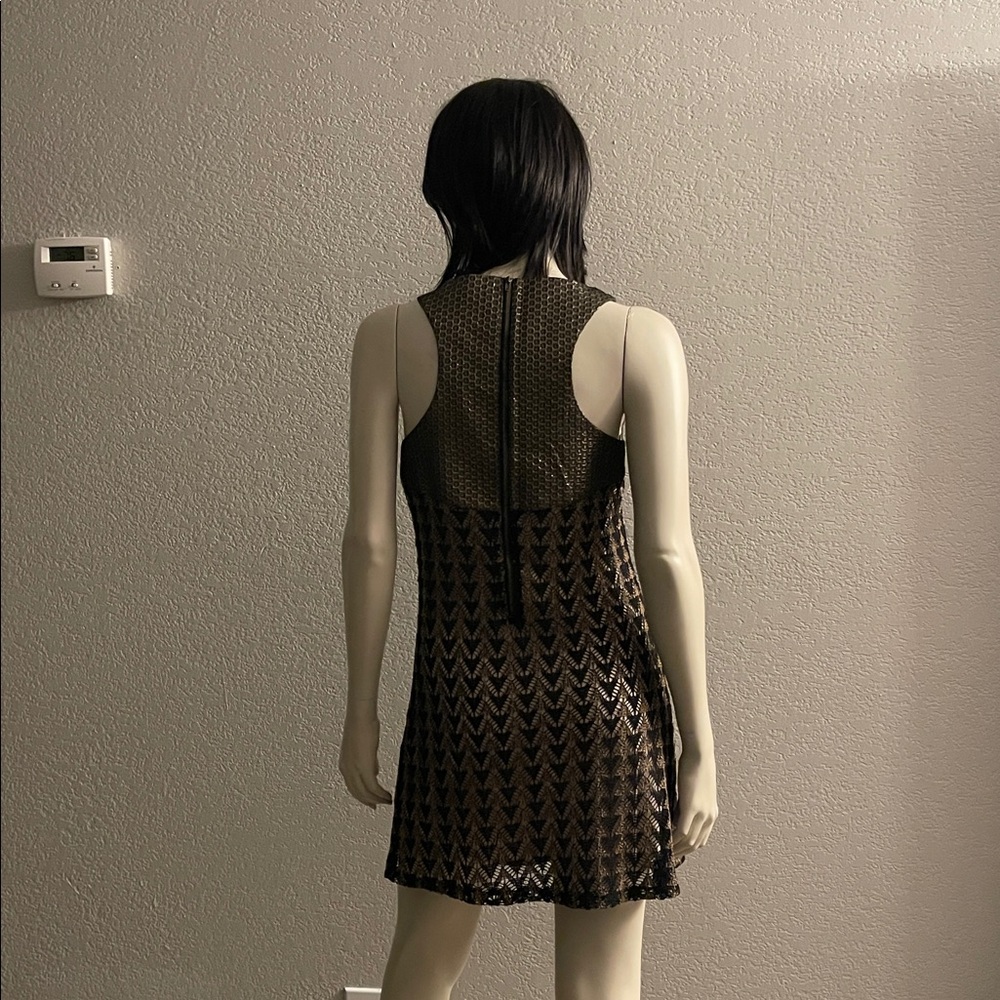 Kardashian Kollection - Picture 3 of 8